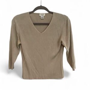 BROOKS BROTHERS 346 100% SILK 3/4 SLEEVE  BEIGE RIBBED V NECK SWEATER MEDIUM